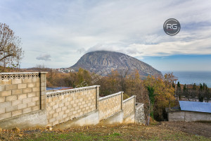 Миниатюра 1, Ровный участок с коммуникациями!, 12 соток, Крым Республика, Ялта г., Краснокаменка п.г.т., Алуштинская ул.