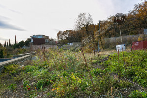 Миниатюра 16, Ровный участок с коммуникациями!, 12 соток, Крым Республика, Ялта г., Краснокаменка п.г.т., Алуштинская ул.