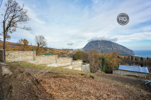 Миниатюра 2, Ровный участок с коммуникациями!, 12 соток, Крым Республика, Ялта г., Краснокаменка п.г.т., Алуштинская ул.