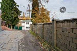 Миниатюра 21, Ровный участок с коммуникациями!, 12 соток, Крым Республика, Ялта г., Краснокаменка п.г.т., Алуштинская ул.