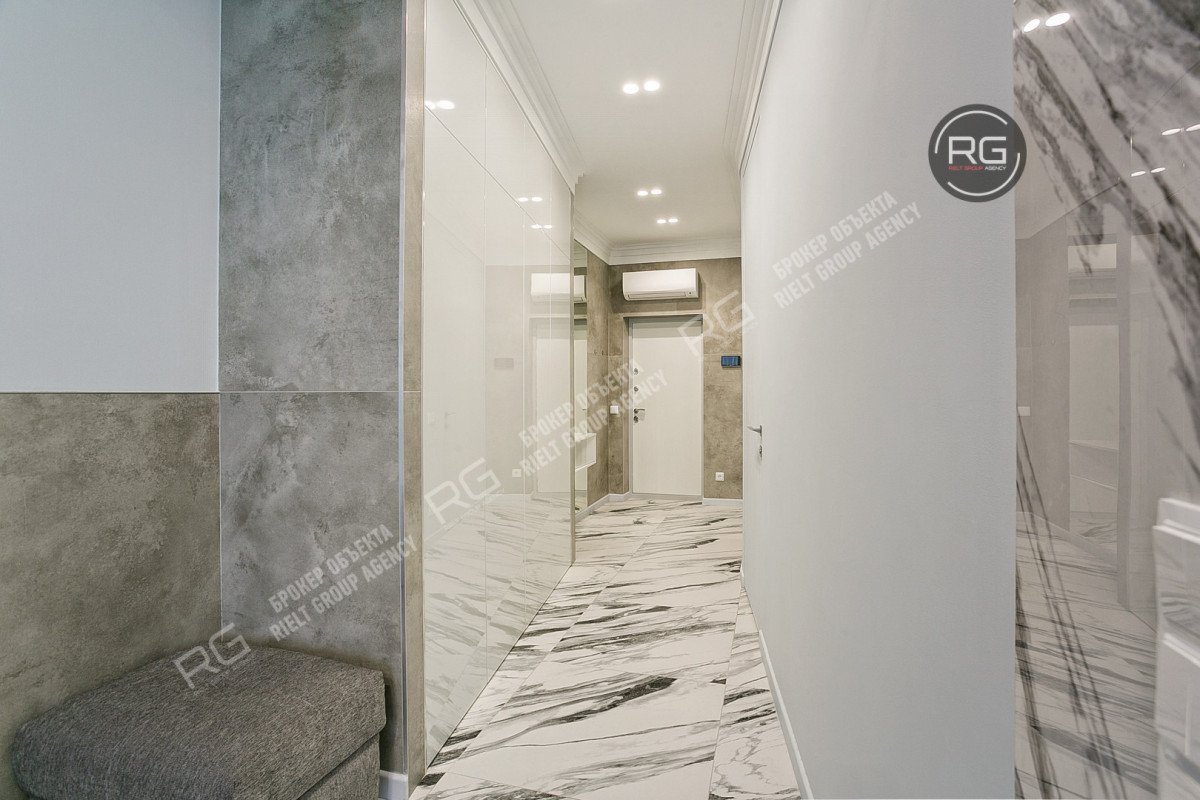 Миниатюра 12, Срочная продажа!, 58 м², Крым Республика, Ялта г., имени Гагарина парк., д.9