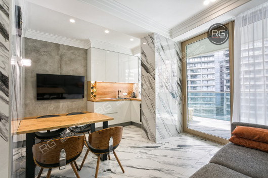 Срочная продажа!, 58 м², Крым Республика, Ялта г., имени Гагарина парк., д.9