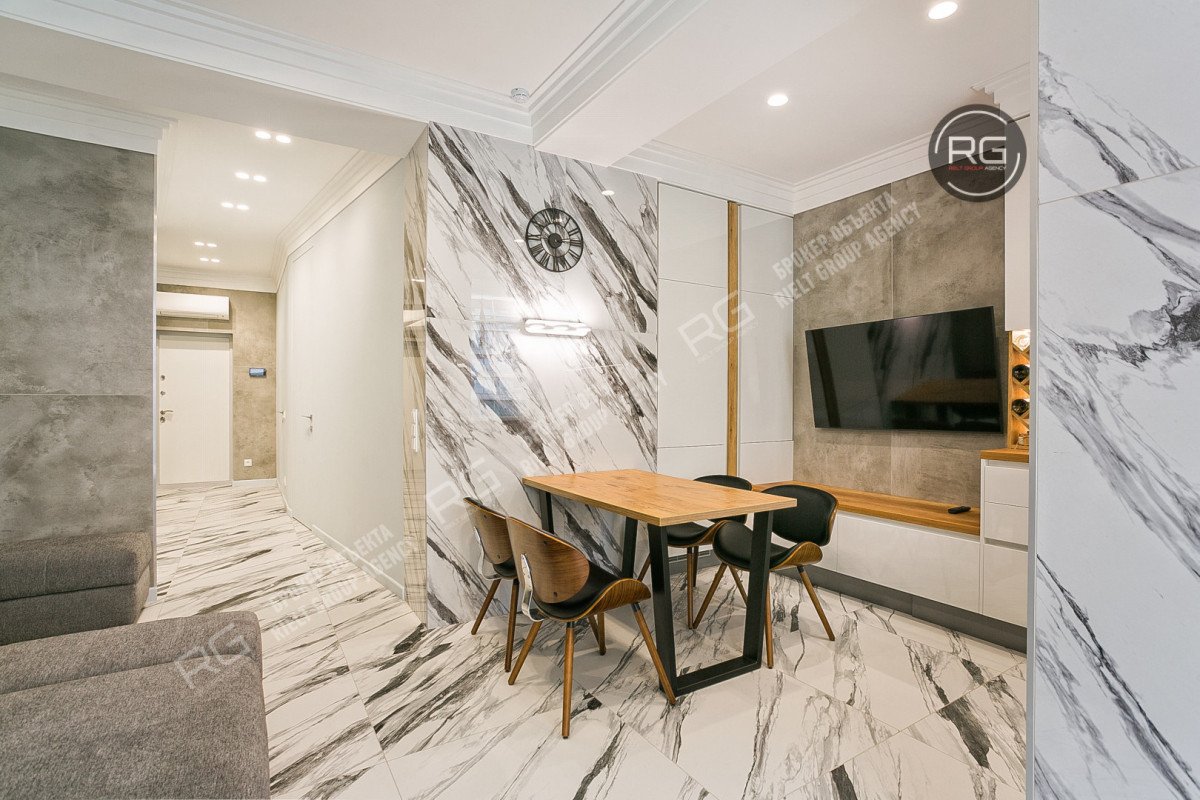 Миниатюра 7, Срочная продажа!, 58 м², Крым Республика, Ялта г., имени Гагарина парк., д.9