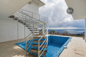 Миниатюра 4, Срочная продажа дома в Кореизе, 440 м², Крым Республика, Ялта г., 16 сентября ул., д.30