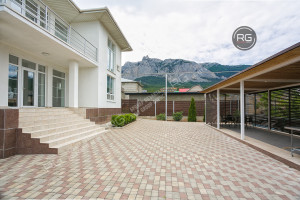 Миниатюра 41, Срочная продажа дома в Кореизе, 440 м², Крым Республика, Ялта г., 16 сентября ул., д.30