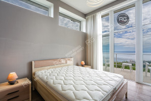 Миниатюра 6, Срочная продажа дома в Кореизе, 440 м², Крым Республика, Ялта г., 16 сентября ул., д.30