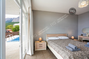 Миниатюра 7, Срочная продажа дома в Кореизе, 440 м², Крым Республика, Ялта г., 16 сентября ул., д.30