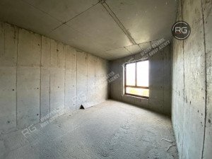 Миниатюра 5, Видовые апартаменты под отделку в Ялте, 95,8 м², Крым Республика, Ялта г., Ломоносова ул., д.25