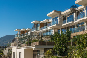 Миниатюра 1, Вилла Суук Су в Гурзуфе, 555 м², Крым Республика, Ялта г., Гурзуф п.г.т., Ленинградская ул.